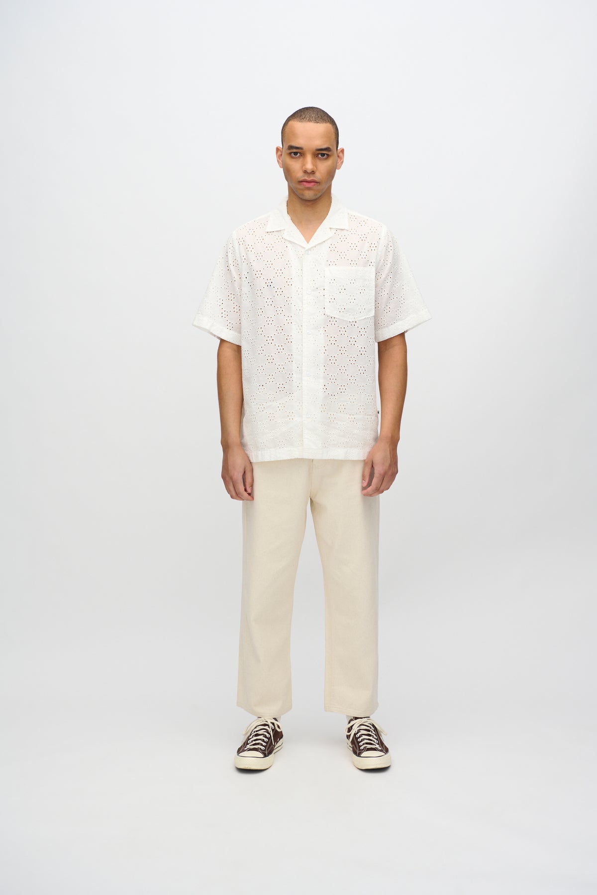 minimum male Hayden relaxed short sleeved shirt in broderie anglaise 4295 Short Sleeved Shirt 0608 Coco Milk