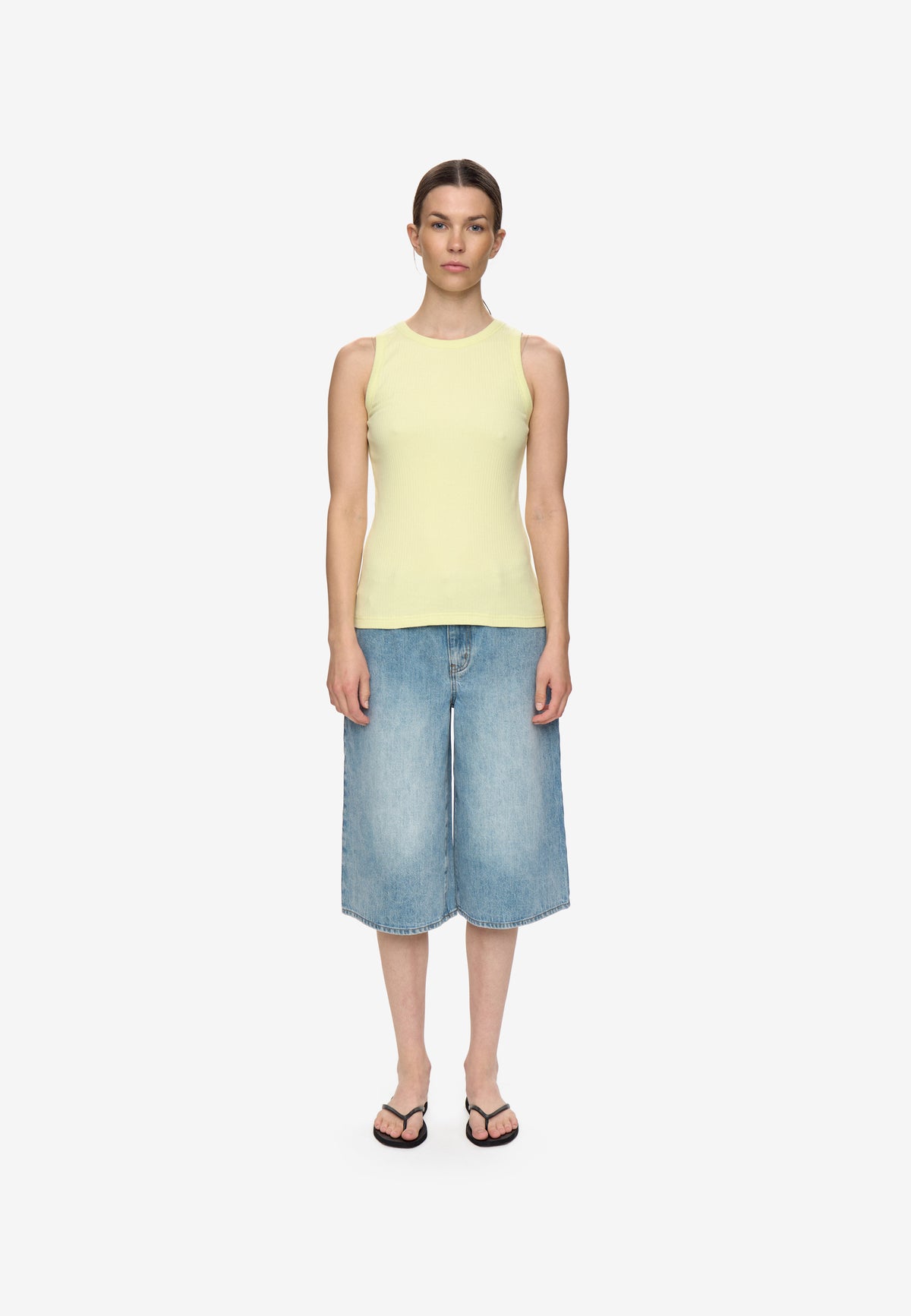 minimum female Lila tank top 4226 GOTS Gilet 1221 Young Wheat