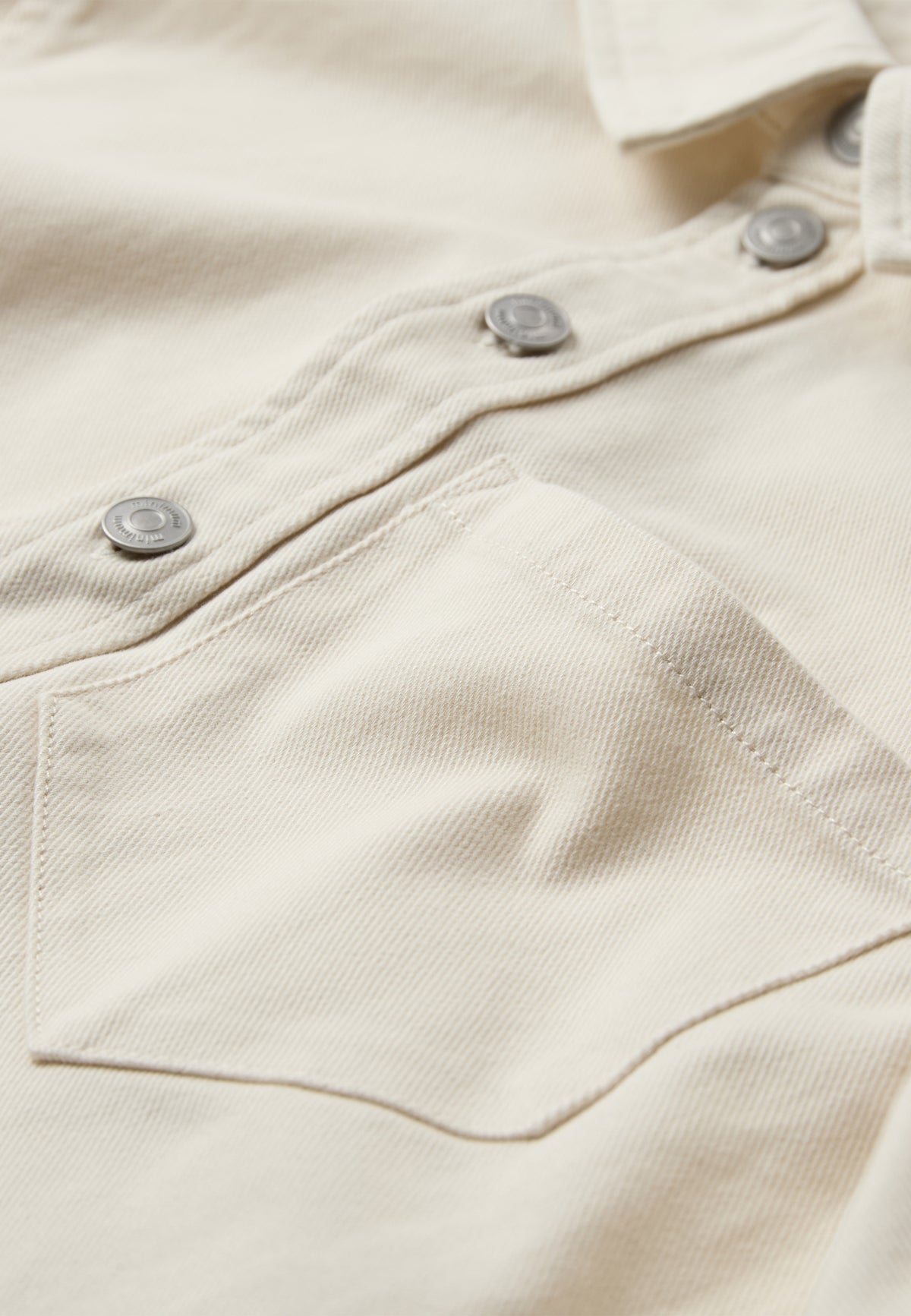 minimum female Vida ss shirt 4579 Short Sleeved Shirt 0701 Whisper white