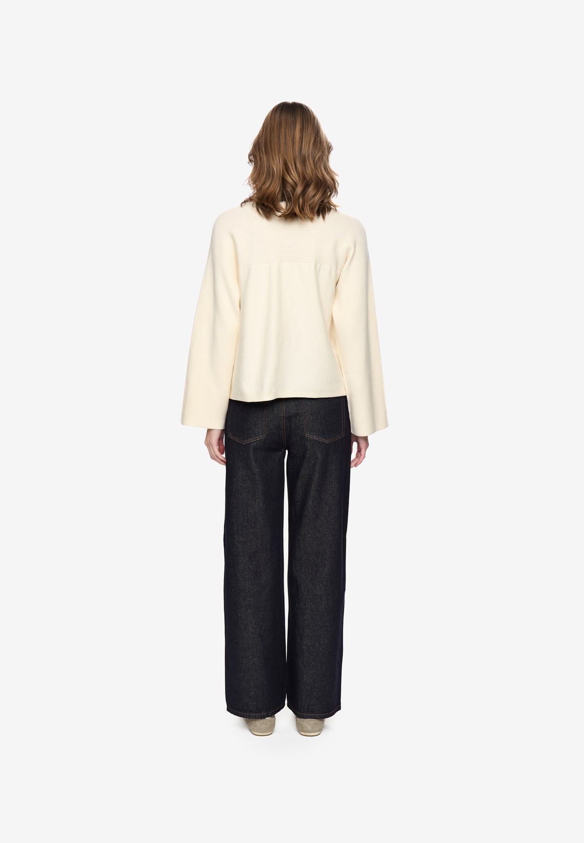minimum female Esima jumper 1686 Jumper 0104 White Asparagus
