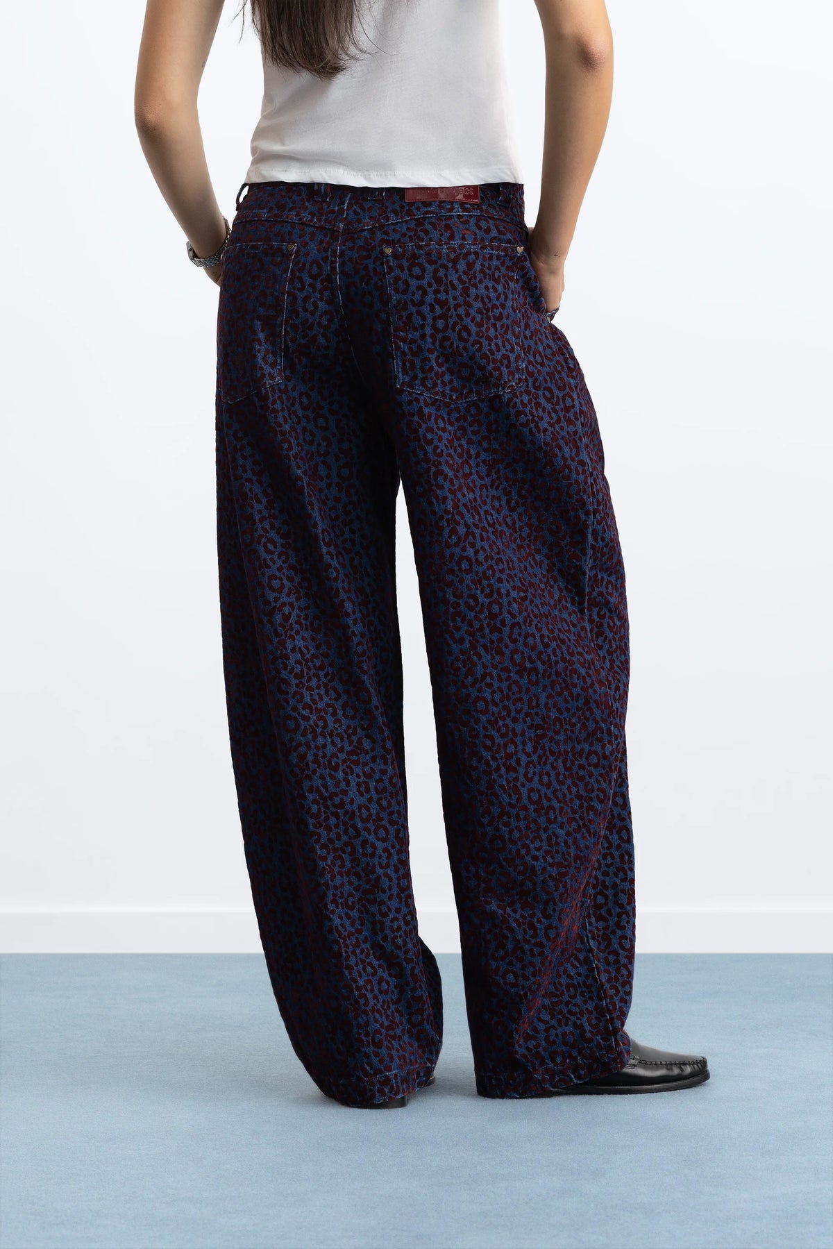 Camden Barrel Jeans